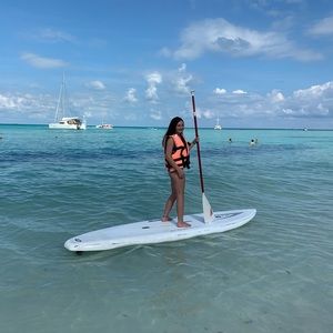 Meet your Posher, Lauryn